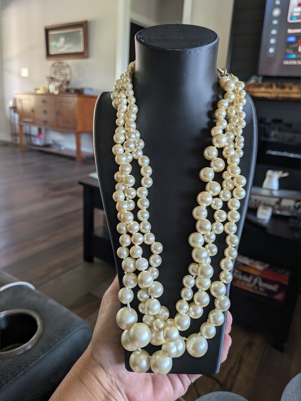 J Crew Vintage Multi-Strand Cream Pearl Necklace‎